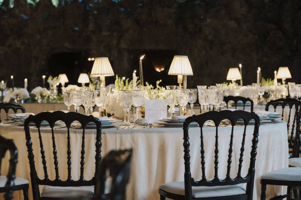 04-1 - QFILM Studio Editorial wedding planning - Securing a luxury wedding photographer and videographer