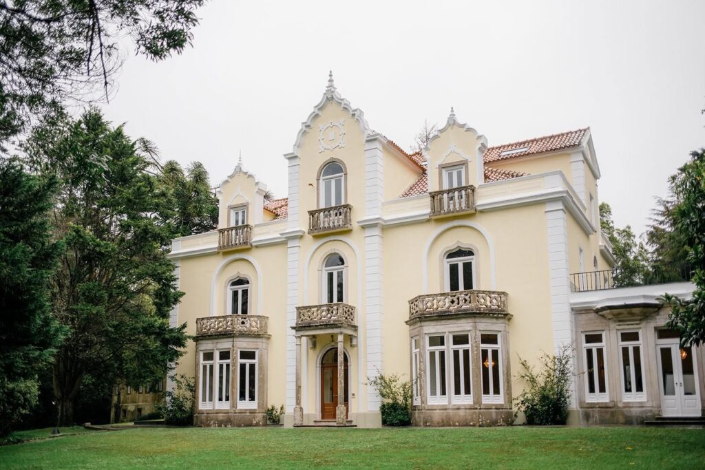 Camélia Gardens - QFILM Studio Casamento de destino de luxo editorial no Camélia Gardens, Lisboa e Sintra - Fotografia e Cinematografia por QFILM Studio