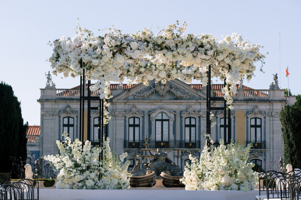 Palácio de Queluz - QFILM Studio Casamento de destino de luxo editorial no Palácio de Queluz, Lisboa e Sintra - Fotografia e Cinematografia por QFILM Studio