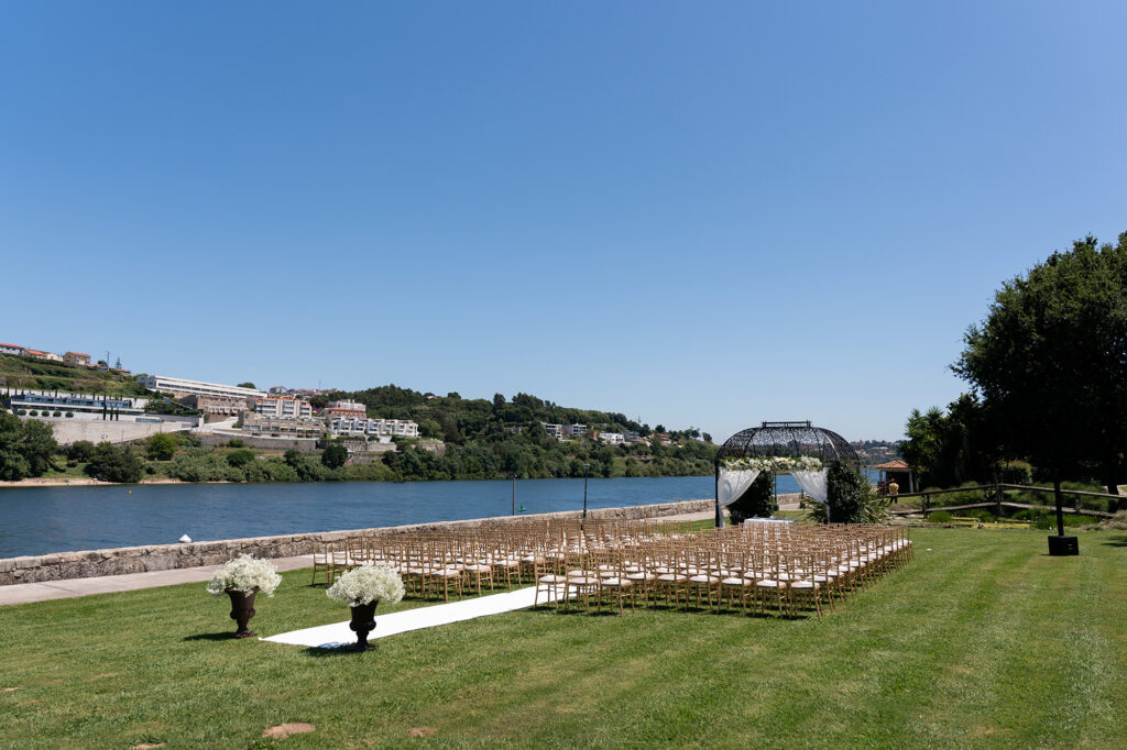 quintadatorrebella - QFILM Studio Editorial luxury destination wedding at Quinta da Torre Bella, Porto - Cinematography and Photography by QFILM Studio